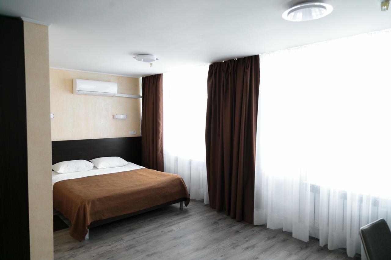 Tourist Hotel Kharkiv Exterior photo